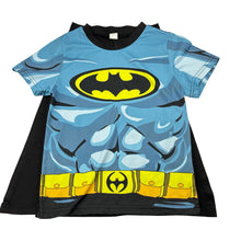 Load image into Gallery viewer, Boys lightweight, Batman t-shirt / top, detachable cape, EUC, size 7,