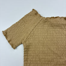 Load image into Gallery viewer, Girls Seed, stretchy shirred short sleeve top, EUC, size 6,