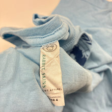 Load image into Gallery viewer, Unisex RABBIT SKINS, blue cotton t-shirt, united nations, GUC, size 4,