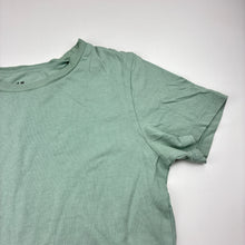 Load image into Gallery viewer, Unisex H&amp;M, green cotton t-shirt, GUC, size 9-10,