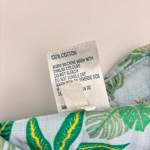 Load image into Gallery viewer, Boys Anko, cotton short sleeve shirt, jungle animals, EUC, size 7,