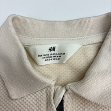 Load image into Gallery viewer, Boys H&amp;M, textured short sleeve polo top, EUC, size 5-6,