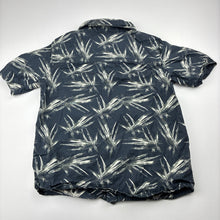 Load image into Gallery viewer, Boys Tilt, lightweight cotton short sleeve shirt, EUC, size 5,