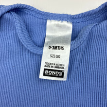 Load image into Gallery viewer, Unisex Bonds, ribbed cotton bodysuit / romper, EUC, size 000,