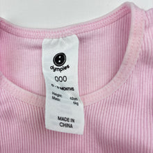 Load image into Gallery viewer, Girls Dymples, ribbed organic cotton singlet suit, EUC, size 000,