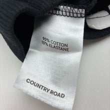 Load image into Gallery viewer, Unisex Country Road, ribbed stretchy leggings / bottoms, EUC, size 000,