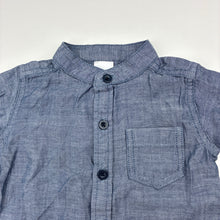 Load image into Gallery viewer, Boys Tiny Little Wonders, lightweight cotton short sleeve shirt, EUC, size 0,