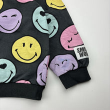 Load image into Gallery viewer, Girls H&amp;M, Smiley World, cotton sweater / jumper, marks left cuff, FUC, size 5-6,