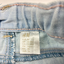 Load image into Gallery viewer, Girls H&amp;M, stretch denim jeans, adjustable, FUC, size 1-2,
