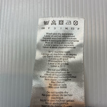 Load image into Gallery viewer, Boys Speedo, lined lightweight board shorts, elasticated, EUC, size 4,