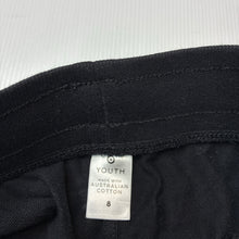 Load image into Gallery viewer, Unisex Target, black Australian cotton shorts, elasticated, EUC, size 8,