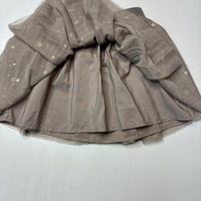 Load image into Gallery viewer, Girls H&amp;M, lined tulle skirt, elasticated, EUC, size 3-4,