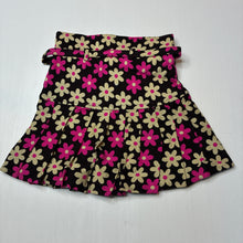 Load image into Gallery viewer, Girls floral, pleated skirt, elasticated, no labels, W: 24cm across unstretched, EUC, size 4-5,