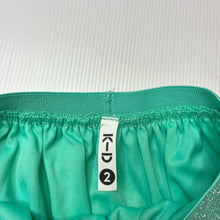 Load image into Gallery viewer, Girls KID, lined green tulle &amp; silver glitter skirt, elasticated, EUC, size 2,