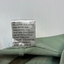 Load image into Gallery viewer, Girls Mango, green stretchy bike shorts, GUC, size 6,