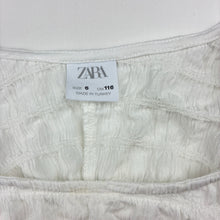 Load image into Gallery viewer, Girls Zara, cropped crinkle short sleeve top, FUC, size 6,