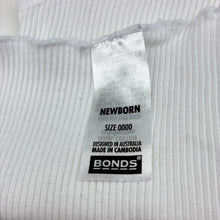 Load image into Gallery viewer, Unisex Bonds, white ribbed cotton singlet top, GUC, size 0000,