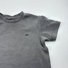 Load image into Gallery viewer, Boys Indie, grey stretchy t-shirt / top, wash fade, FUC, size 0,