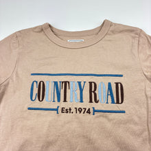 Load image into Gallery viewer, Unisex Country Road, embroidered heritage cotton t-shirt, FUC, size 3,