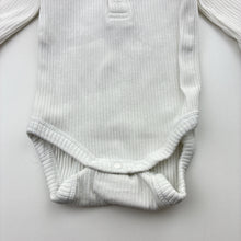 Load image into Gallery viewer, Unisex Baby Berry, ribbed stretchy bodysuit / romper, GUC, size 00,
