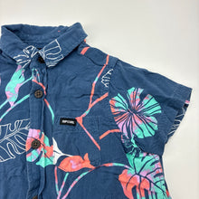Load image into Gallery viewer, Boys Rip Curl, viscose lightweight short sleeve shirt, GUC, size 1-2,