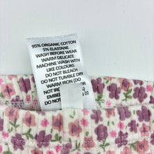 Load image into Gallery viewer, Girls Target, floral ribbed organic cotton leggings, FUC, size 000,