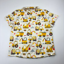 Load image into Gallery viewer, Boys lightweight, short sleeve shirt, diggers, EUC, size 4-5,