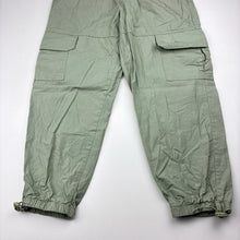 Load image into Gallery viewer, Unisex Cotton On, lightweight cotton cargo pants, elasticated, EUC, size 6,
