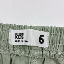 Load image into Gallery viewer, Unisex Cotton On, lightweight cotton cargo pants, elasticated, EUC, size 6,