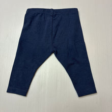 Load image into Gallery viewer, Unisex Target, organic cotton blend stretchy leggings, EUC, size 000,
