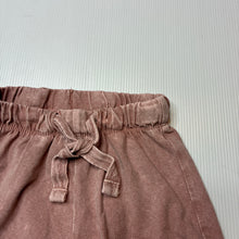 Load image into Gallery viewer, Unisex Baby Berry, lightweight stretch cotton shorts, elasticated, NEW, size 000,