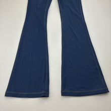 Load image into Gallery viewer, Girls IMPI, navy bootcut leggings / tights, EUC, size 8,