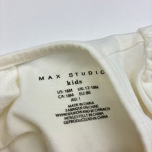 Load image into Gallery viewer, Girls MAX STUDIO, stretchy t-shirt / top, EUC, size 1,