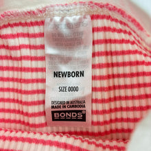 Load image into Gallery viewer, Girls Bonds, ribbed footed leggings / bottoms, EUC, size 0000,