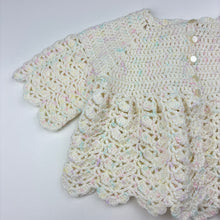 Load image into Gallery viewer, Girls handmade, knitted cardigan, armpit to armpit: 27cm, EUC, size 00-0,