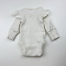 Load image into Gallery viewer, Girls Baby Berry, ribbed ruffle bodysuit / romper, GUC, size 0000,