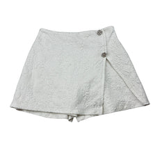 Load image into Gallery viewer, Girls Zara, white &amp; metallic gold shorts, elasticated, FUC, size 8,