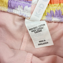 Load image into Gallery viewer, Girls KID, floral cotton skirt, built-in shorts, EUC, size 3,