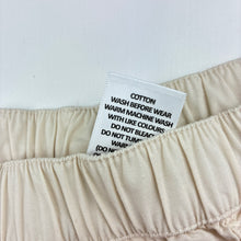 Load image into Gallery viewer, Girls Target, lightweight cotton cargo pants, elasticated, mark front right leg, FUC, size 5,