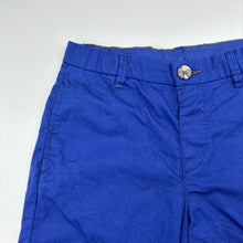Load image into Gallery viewer, Boys H&amp;M, blue cotton chino shorts, adjustable, EUC, size 6,