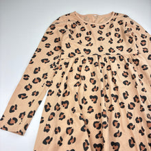Load image into Gallery viewer, Girls animal print, cotton long sleeve dress, no labels, armpit to armpit: 32cm, shoulder to cuff: 46cm, GUC, size 8-9, L: 65cm