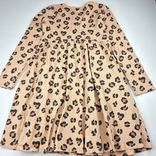 Load image into Gallery viewer, Girls animal print, cotton long sleeve dress, no labels, armpit to armpit: 32cm, shoulder to cuff: 46cm, GUC, size 8-9, L: 65cm