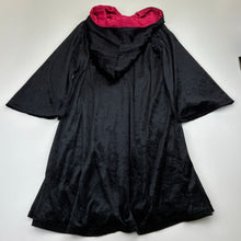 Load image into Gallery viewer, Unisex Harry Potter, Gryffindor robe / cloak, EUC, size 6-10,