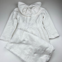 Load image into Gallery viewer, Unisex Guess How Much I Love You, soft fleece hooded dressing gown / bathrobe, EUC, size 6,