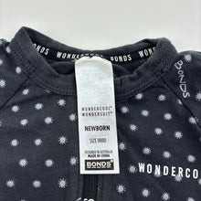 Load image into Gallery viewer, Unisex Bonds, Wondercool zip Wondersuit / zippy / romper, GUC, size 0000,