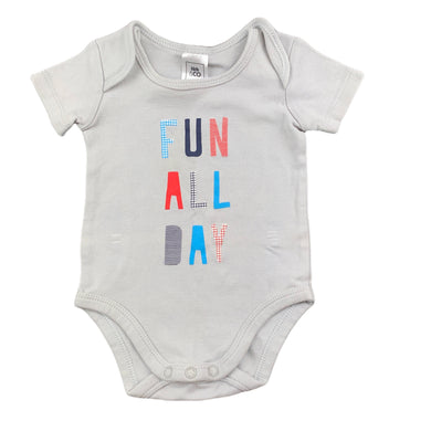Kids & Co Baby grey cotton bodysuit / romper, size 00, Pre-loved