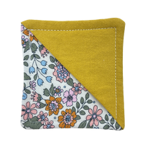 Load image into Gallery viewer, Yellow/Floral Bookmark