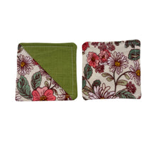 Load image into Gallery viewer, Green/Floral Bookmark