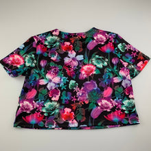 Load image into Gallery viewer, Girls Emerson, soft stretchy floral cropped top, L: 38cm shoulder to hem, EUC, size 12