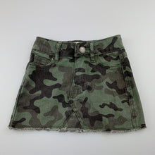 Load image into Gallery viewer, Girls Cotton On, khaki camo print stretch cotton skirt, adjustable, FUC, size 1